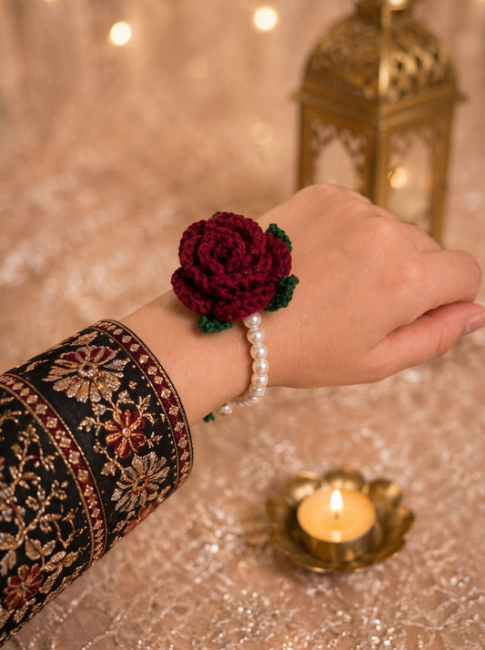 Crochet Rose Pearl Bracelet – close-up of handmade rose and leaf