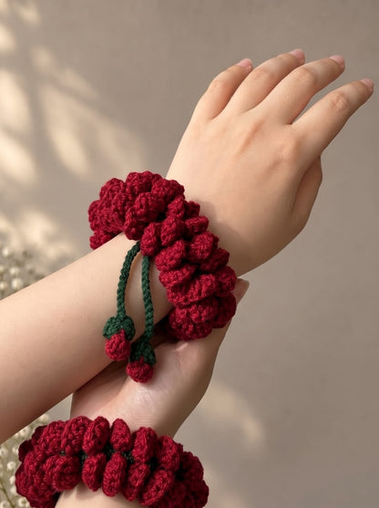 Strawberry Crochet Scrunchie – chunky bobble crochet texture